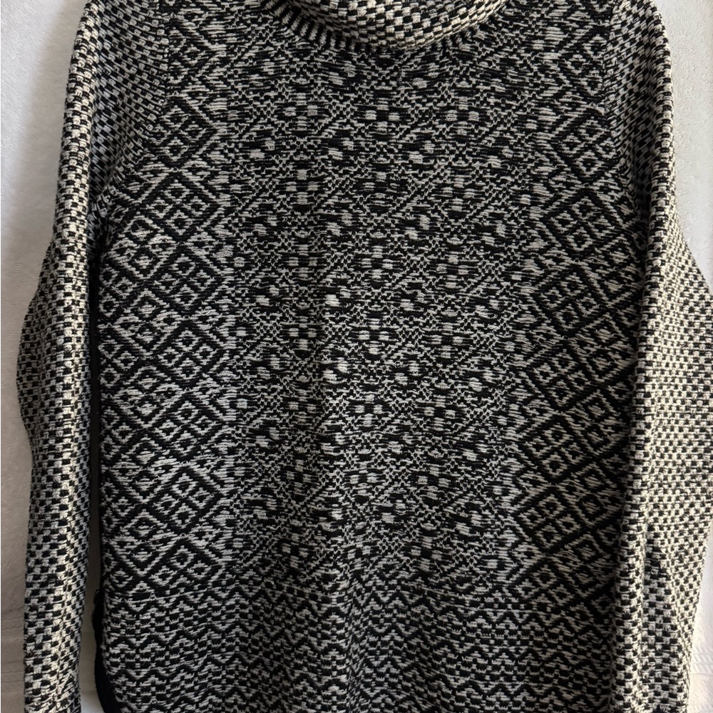 Lucky Brand Black and White Patterned Sweater